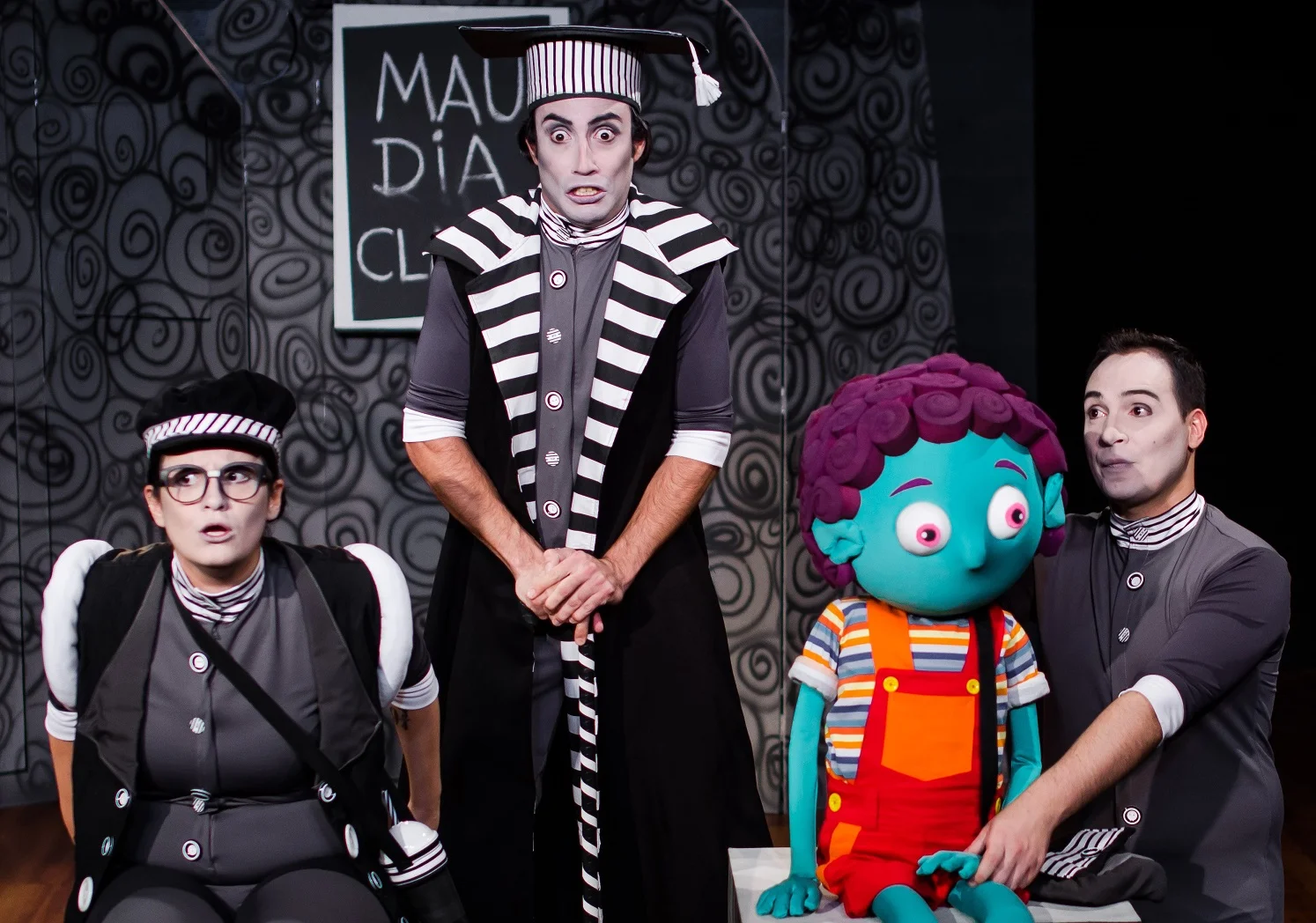 Diversão em Cena apresenta O Menino de Lugar Nenhum, no Teatro do Engenho