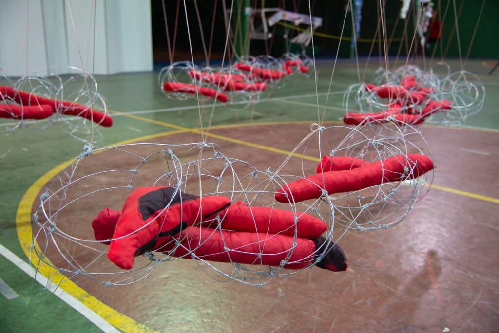 As Caravelas são Sempre Perigosas é uma das obras da exposição