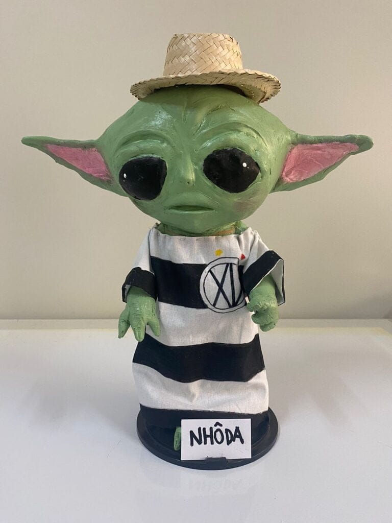 Nhôda, escultura de Carolina Spruck, de 9 anos, de Piracicaba