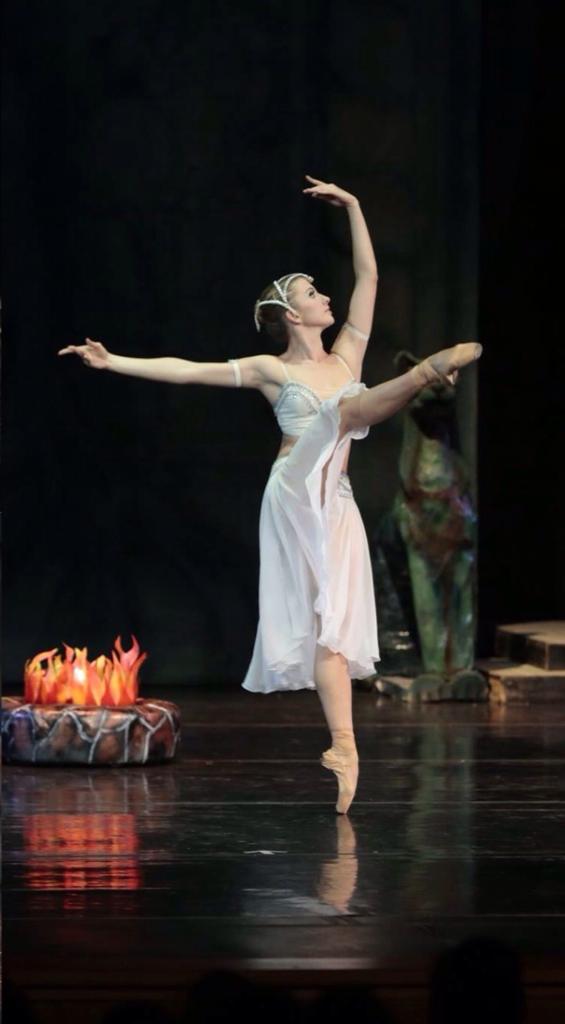 O balé clássio tem espaço especial nas apresentações do Cedan 15 anos