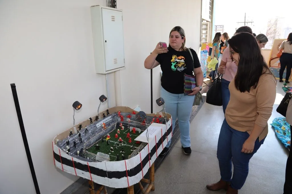 SME realiza exposição pelo encerramento do mês de aniversário da cidade