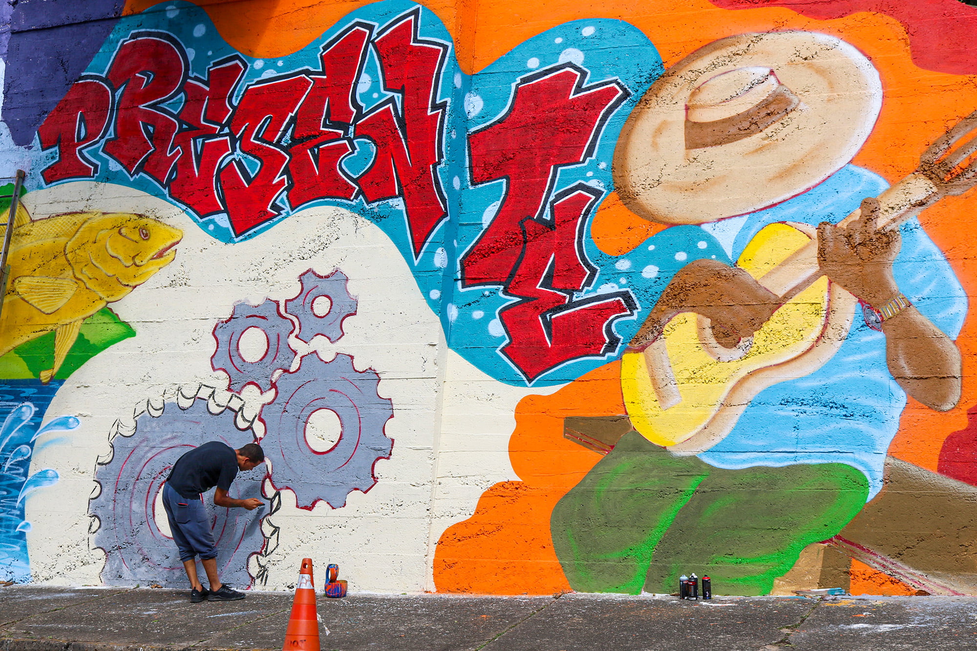 Técnicas de grafite para murais artísticos é um dos cursos gratuitos oferecidos pela Prefeitura, por meio da Semac (foto ilustrativa)