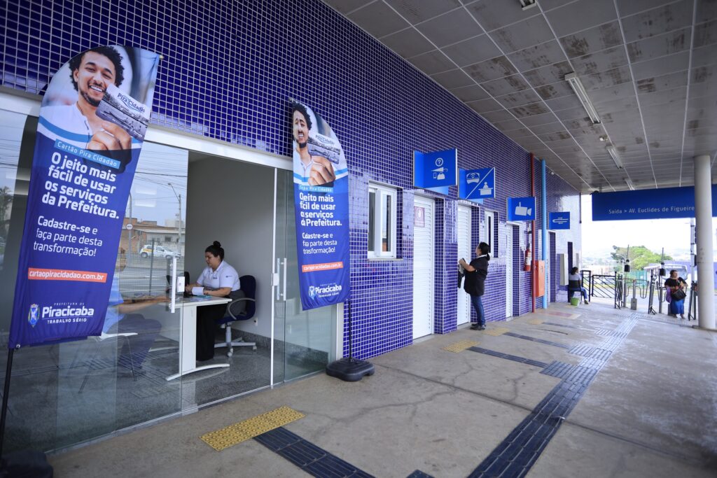 Terminal de Ônibus do Vila Sônia também é um ponto de cadastramento do cartão Pira Cidadão
