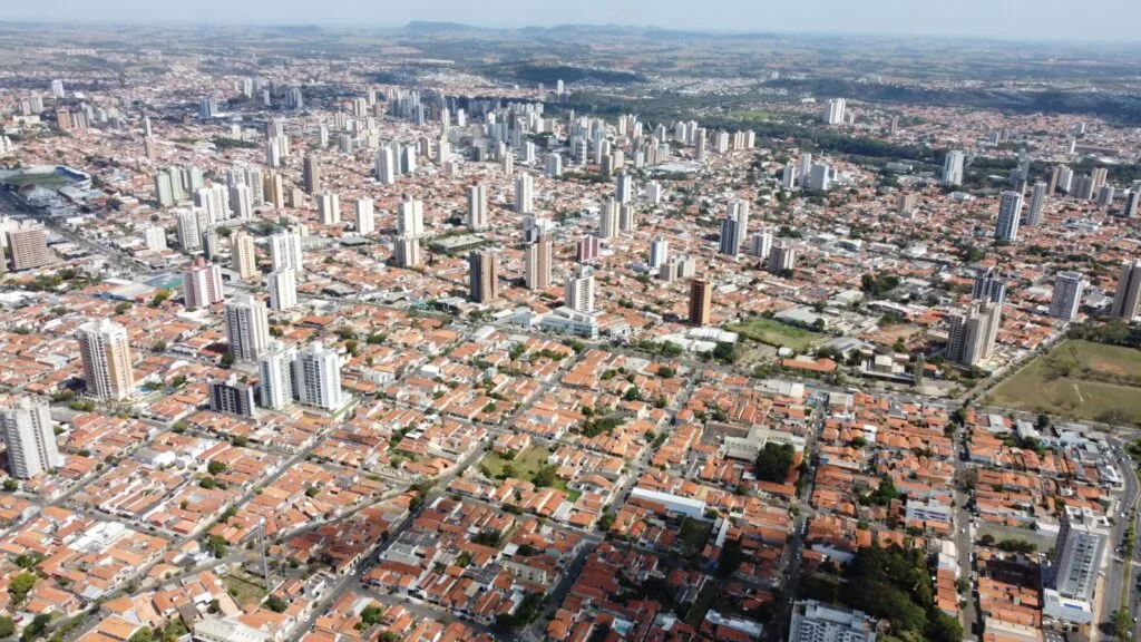 Vista aérea da cidade de Piracicaba
