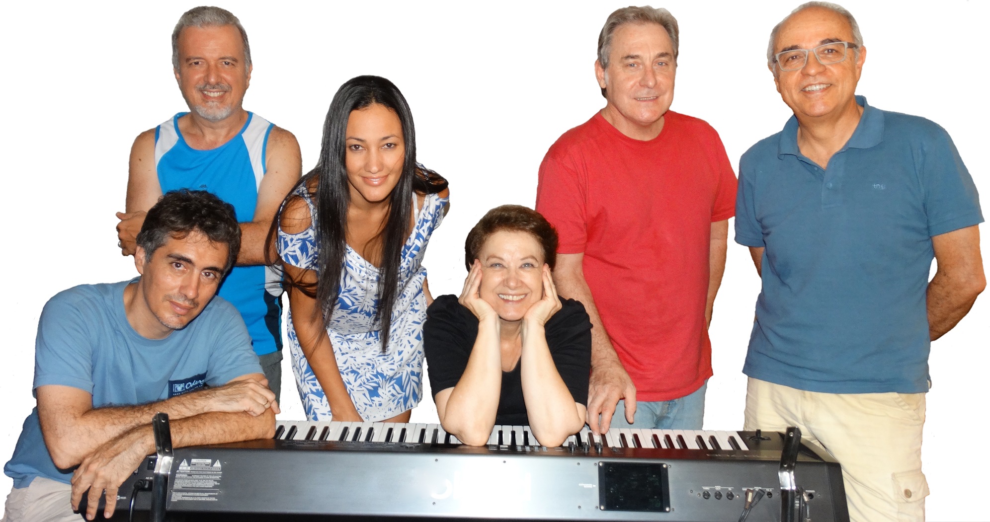 Por Trás da Canção é uma idealização de Regina Gomes (ao centro)