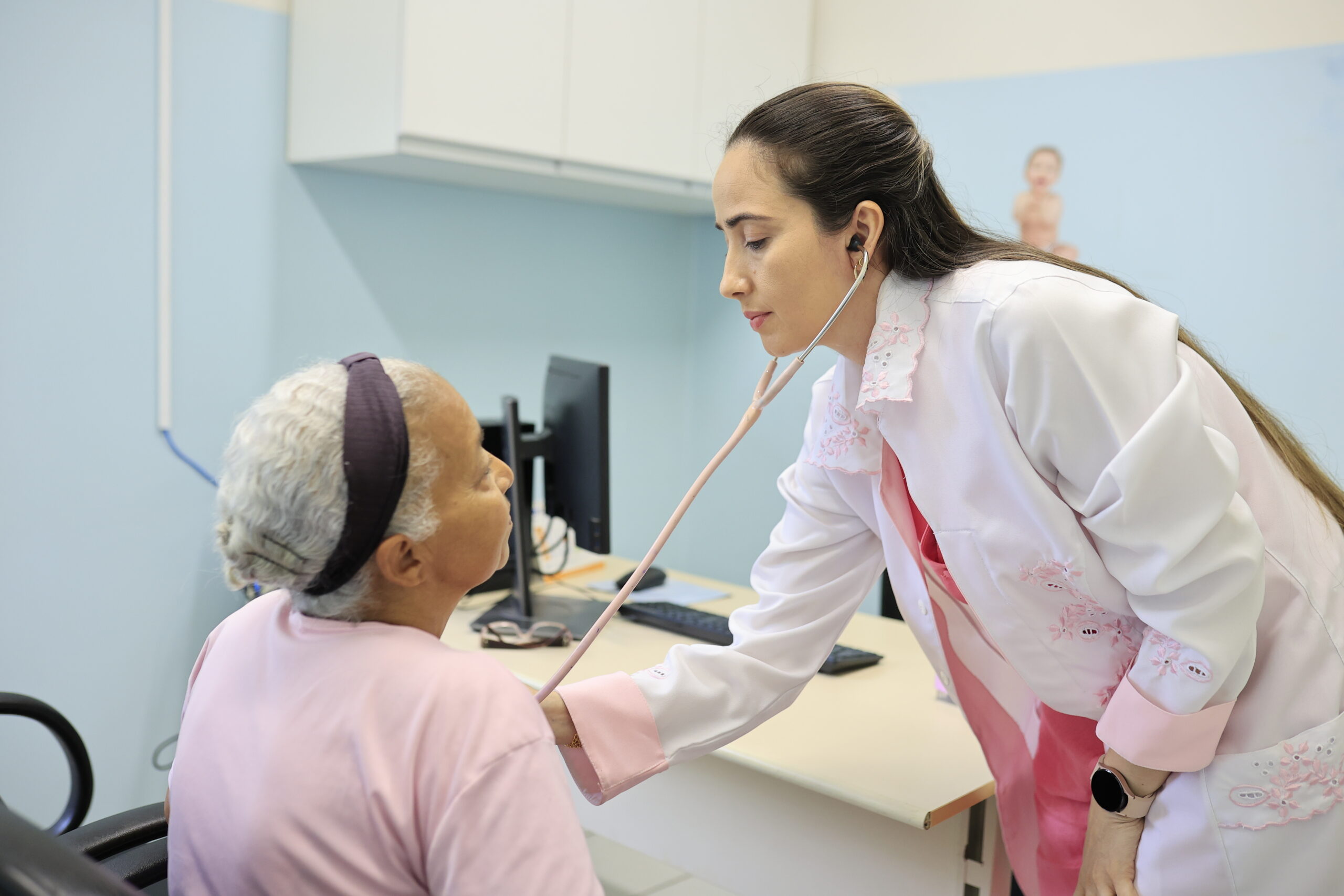 Programa de Residência Médica de 2024 terá 10 vagas para médicos de saúde da família e comunidade