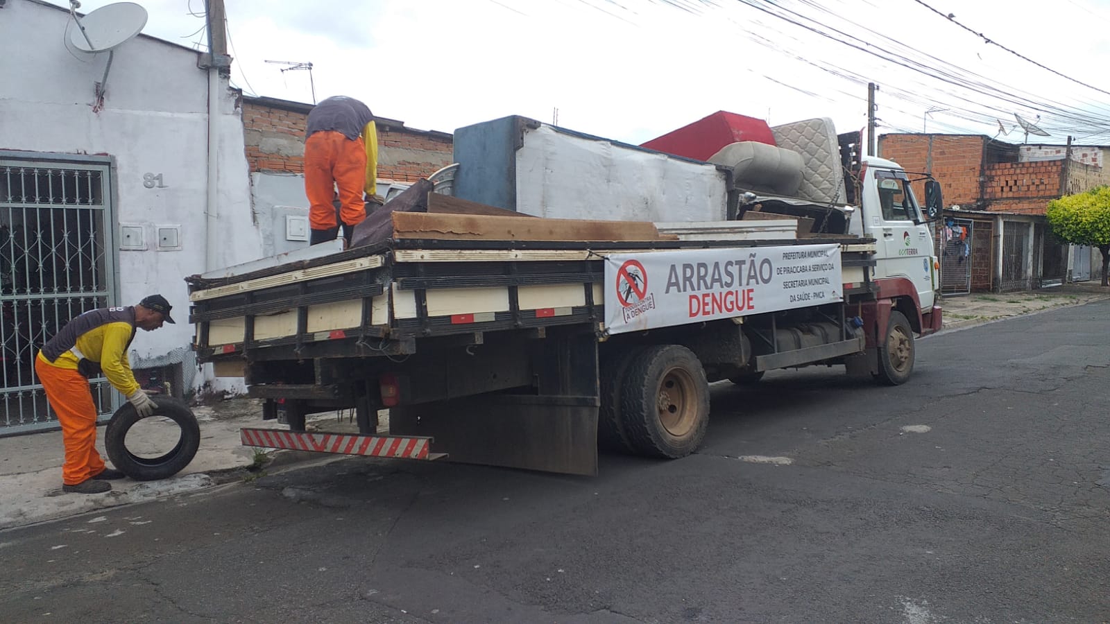 Arrastão da dengue recolheu 5,6 toneladas de inservíveis no último sábado