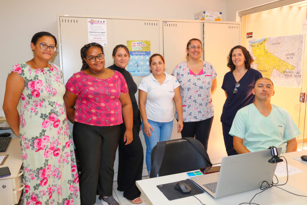 Equipe da UBS Paulista durante treinamento e capacitação sobre o SISS Saúde