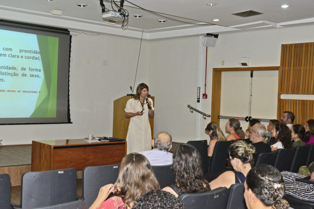 O encontro foi liderado pela corregedora da Prefeitura Municipal de Piracicaba, Renata Helena da Silva Bueno