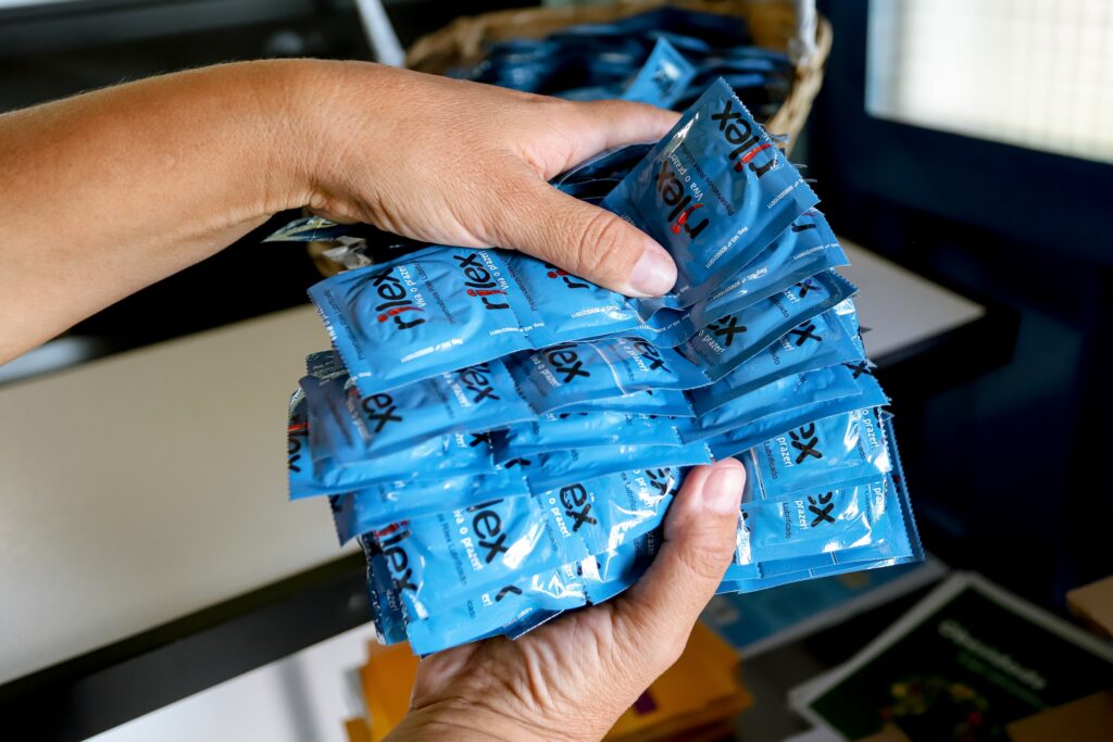 Unidades de Saúde ofertam preservativos gratuitamente aos usuários do SUS durante o ano todo