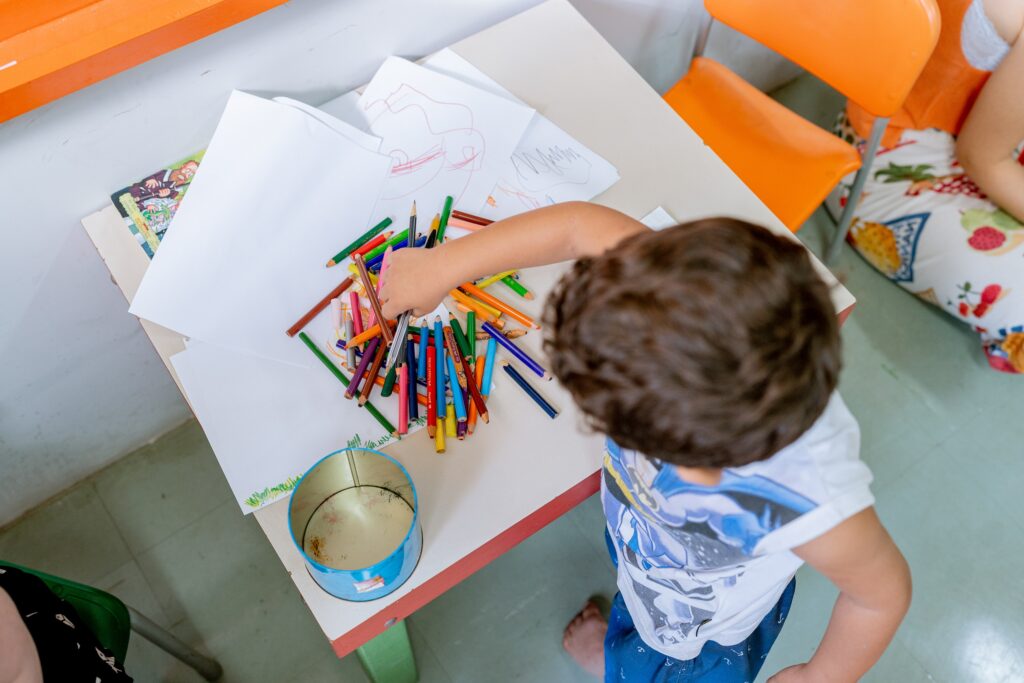 Projeto TEA atende crianças com autismo com idade de zero a menores de seis anos