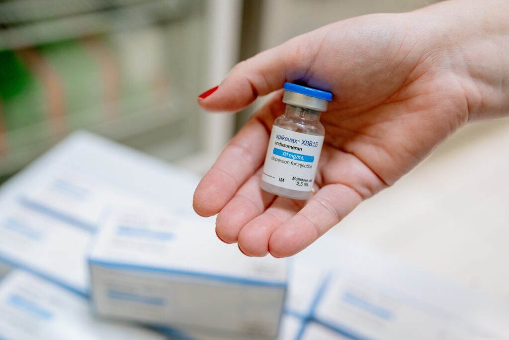 Novo imunizante monovalente contra a Covid-19 começa a ser utilizado a partir da próxima segunda-feira, 27/05