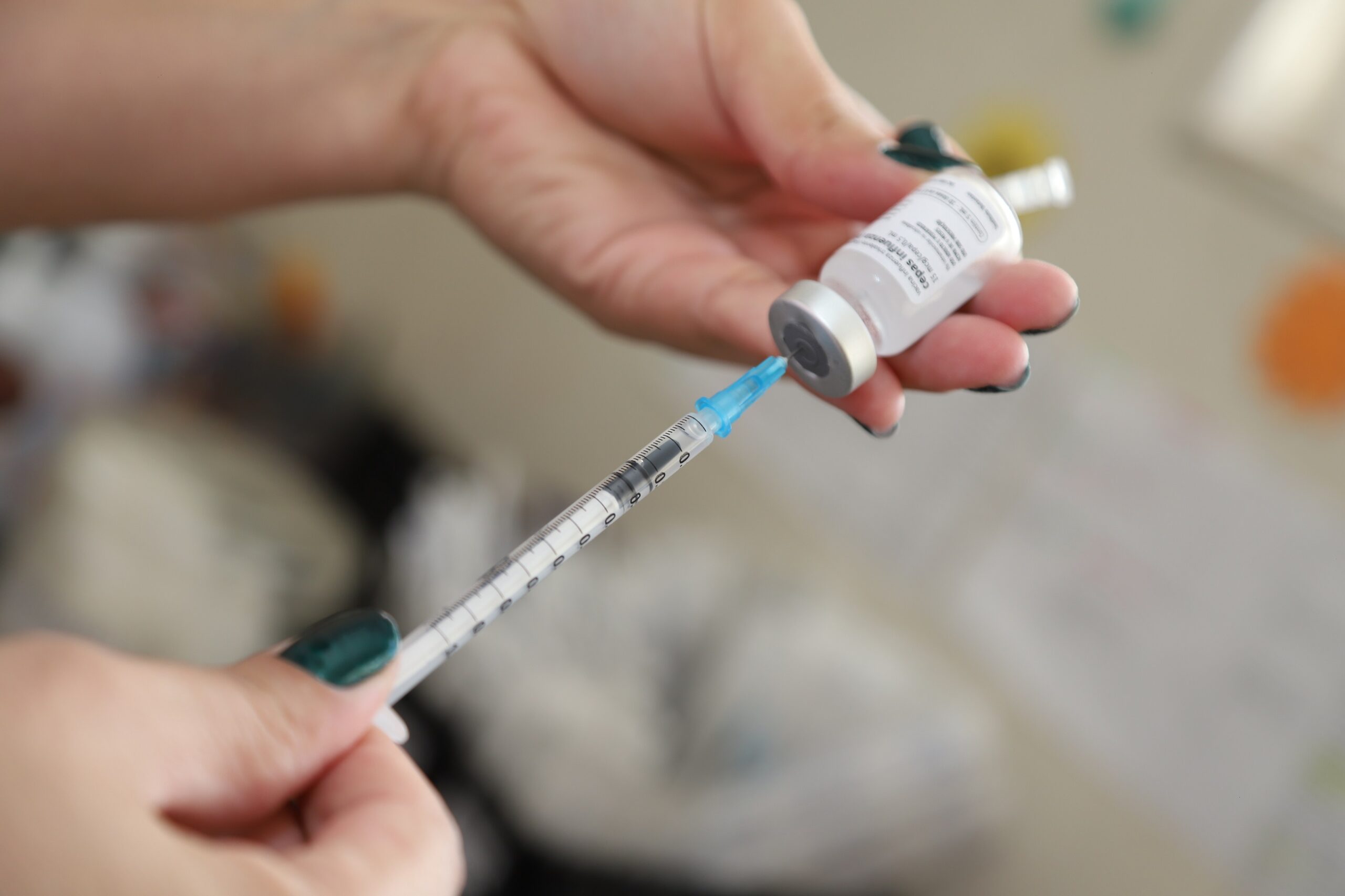 Vacinação contra a gripe foi ampliada nesta quinta-feira, 02-05, para toda população com mais de seis meses de idade