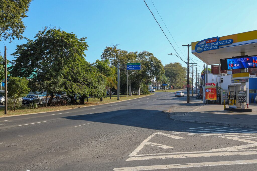 Pavimentação em concreto será feito na Avenida Limeira.