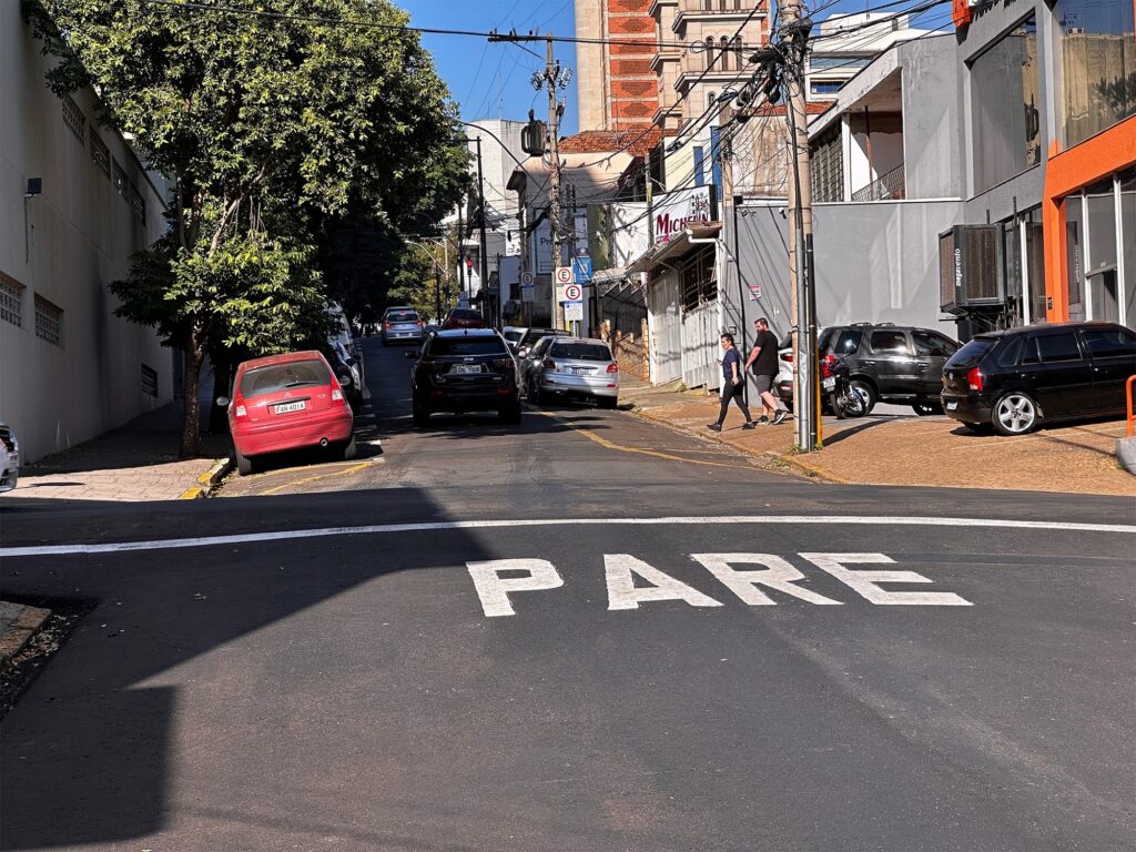 Rua Morais Barros com reforço na sinalização.