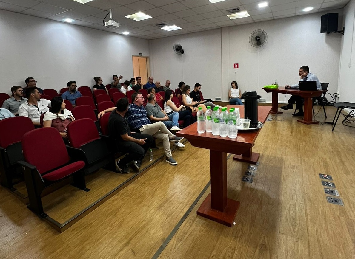 Sem Papel: encontro foi na sede da Semuhget