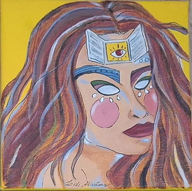 Obra de arte em estilo desenho em que a artista pintou uma mulher com olhos sem pupilas, com circulos rosados na bocheca e uma janela na testa