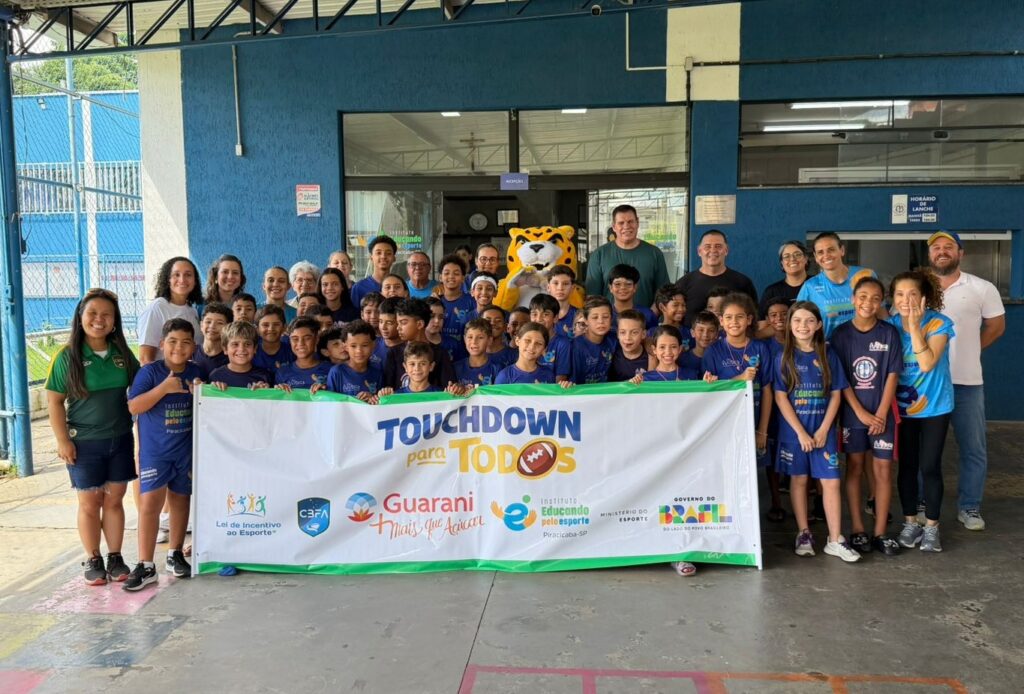 Pontapé inicial do Projeto Touchdown para Todos, de iniciativa do Instituto Educando, em parceria com a CBFA e apoio da Prefeitura