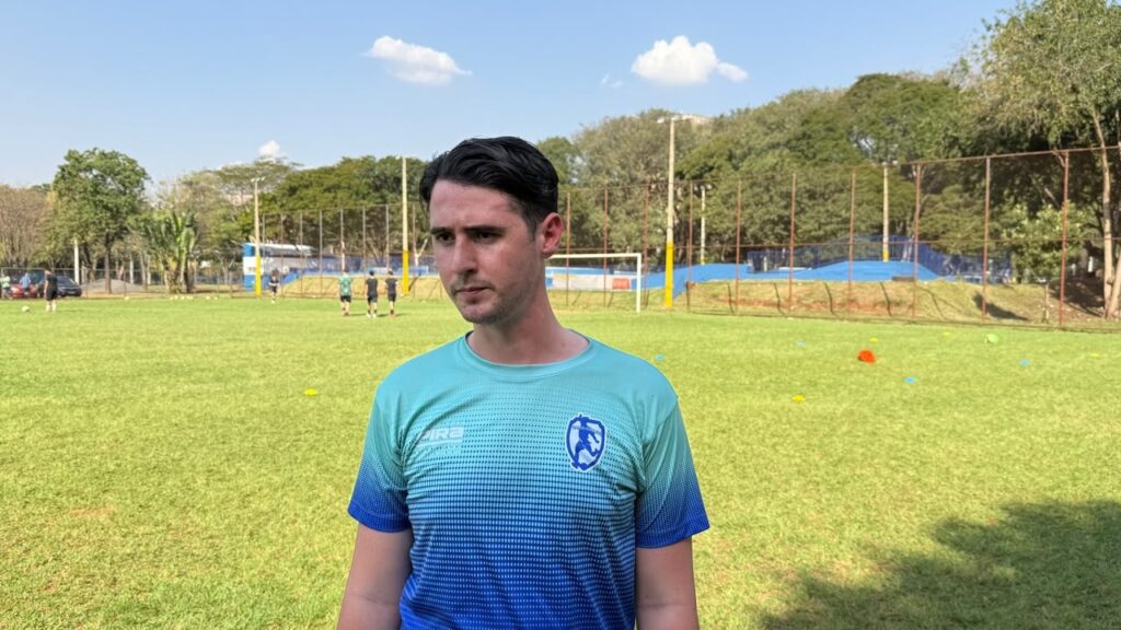 Leonardo Robert conta que a atividade vem recebendo em média 20 alunos.